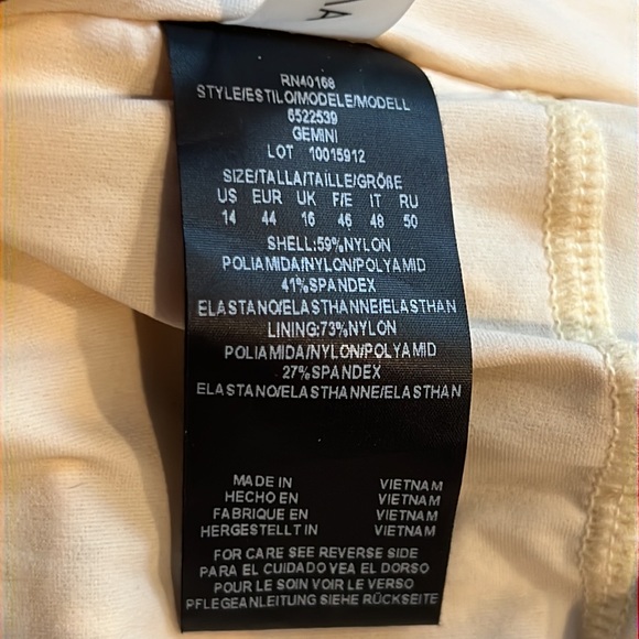 NWOT Amoressa Sierra Leone Gemini One Piece - Picture 15 of 16